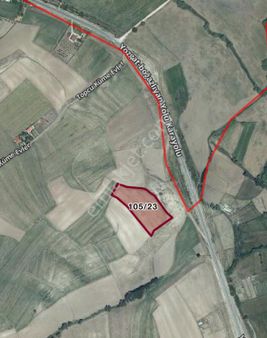 Topçu Köyünde Satılık Tarla --- Burcu Emlaktan