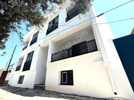 𝄞melodi'den Zeytinli'de Müstakil Konseptte Manzaralı Terasıyla Çift Mutfaklı 3 Banyolu 3+1 Dublex