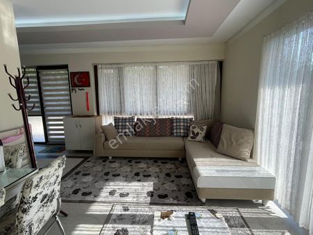 Ovaakça'da Yeni Binada Eşyalı 1+1 Satılık Daire