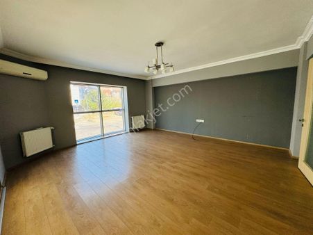 📣 📣 Nazilli Zafer Mahallesinde 3+1 140m2 Satılık Daire📣 📣