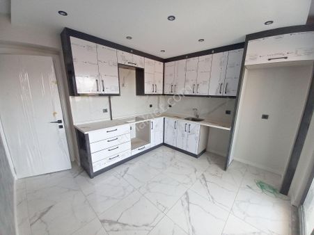 Kz Grup'tan Kayıhan'da Satılık Sıfır Binada Arakat 2+1 110m2 Balkonlu Ön Cephe Daire