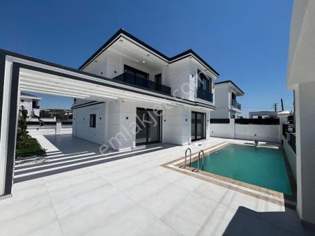 Didimde Tercih Edeilen Lokasyonda Ultra Lüks Villa