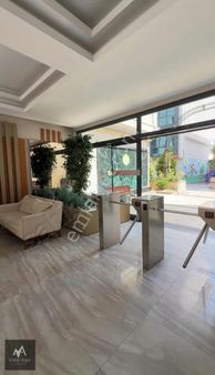 Beylikdüzü Vista Yapıdan Asel Evlerinde Satılık Arakat