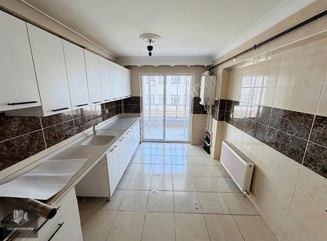 Uzman Gayrimenkulden Beşikkaya Mah. 2.kat 3+1 Asansörlü Daire