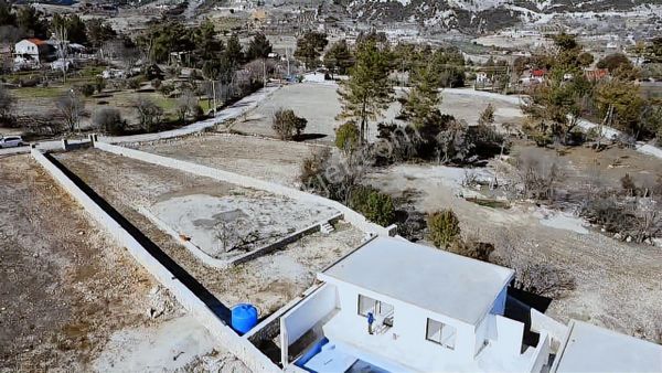 Cb Giz'den Kaş Sarıbelen'de Bir Parselde 1+1 Ve 2+1 Villa