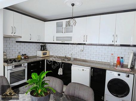 Sarı Gayrimenkul Den 3+1 140 Metrekare Daire