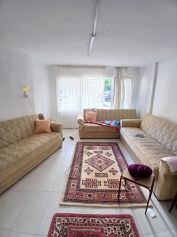 Bulut Gyo'dan Karataş Akkent Kongre Merkezi Yanı 1+1 Satılık Giriş Daire