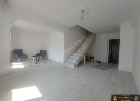🏡 Kaplan Gayrimenkul’den Emek Mah. Ziya Gökalp Cad. Yakını 3+1 130 M² Satılık Dubleks Daire