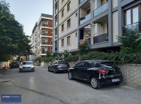 Global'den Güzel Lokasyonda Satılık Geniş, Ferah 2+1 Daire