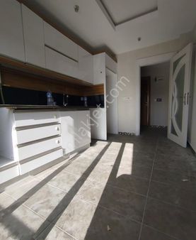 Bulut Gyo'dan Yeditepe'de Erdem Koleji Civarı 2+1 Kiralık Daire