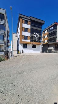 Atakum Mevlana Mahallesi'nde Doğa Kılıcı Alt Tarafında 2+1 80 Metrekare Net Kullanım Alanı Dairemiz