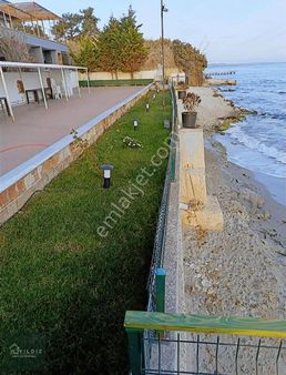 *yıldız* Fırsat Bahçe Katı Denize Sıfır Sitede 1+1 Şömine Eşyalı