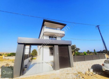 *yıldız* Sıfır İskanlı Denize 250m Deniz Manzaralı Geniş Lüks***