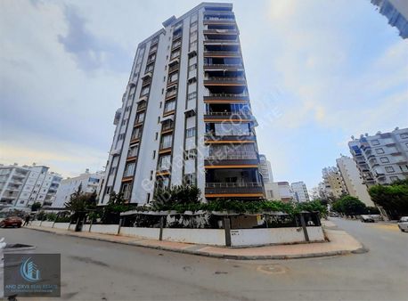 Merkez Mah'de Tek Bloklu Site Bağımsız Mutfak Kombili 3+1