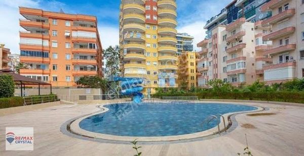 Mahmutlarda Deniz Manzaralı, Havuzlu Sitede Satılık 2+1 Daire!