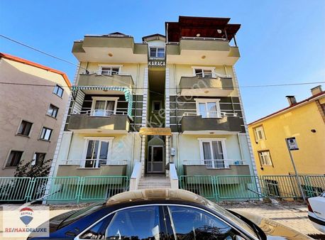 Yeşilova Tepeköy'de Cadde Üzeri Kiralık 3+1 Bahçe Dublex