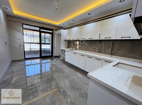 Eslider Emlaktan Çankayada Satılık 3+1