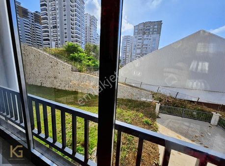 Dolunay Mahallesinde Hünkar Konutlarında Daire