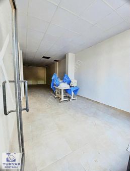 Sıfır 50m2 Kiralık Köşe Dükkan