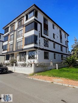 Bafra Vıp Gayrimenkulden 145m2 Neti Olan 3+1 Daire