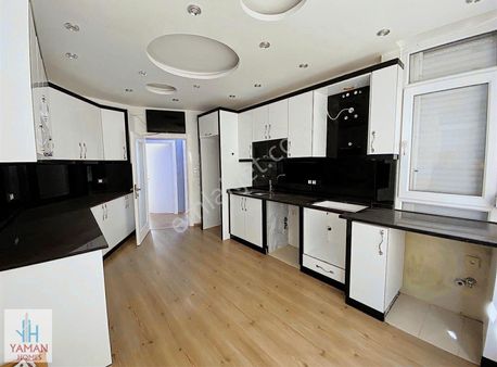 Alanya Şekerhane Mah Ofis Olarak Kullanıma Uygun 2+1 Daire