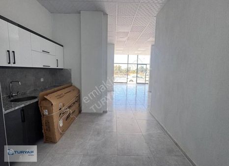 Çanakkale Asfaltına Cephe Eşyalı Sıfır Ofis