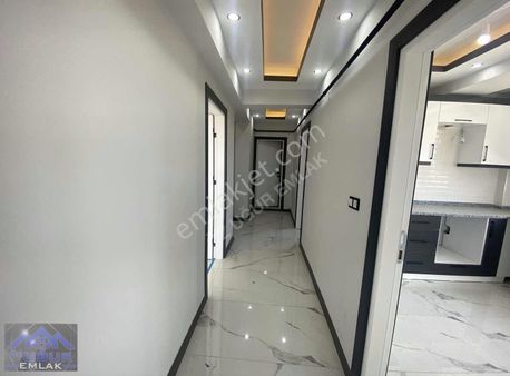 Isaknlı 2+1 Oturmaya Hazır