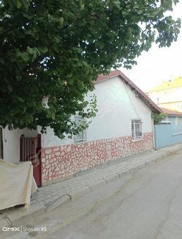 Mak Emlaktan Satılık Müstakil Ev İster Otur İster Yık Yap