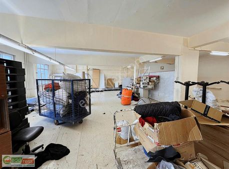 İkitelli Osb De 220 M2 3.kat Yük Asansörlü H.yuk 3.25