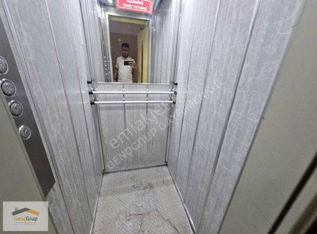 *genç Grup* Basın Şehitleri Cd Üzerinde Fırsat Konumda 3+1 Daire