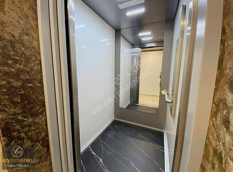 Çengelköy Bahçelievler 'de 3+1 Ara Kat Boğaz Manzaralı