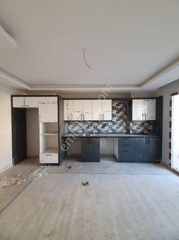 Mrs Gayrimenkulden Erdemlide Denize 400metre Sıfır 2+1 Satılık D