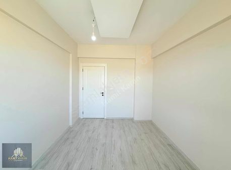 Toki Mimsin Cadde Üzeri Acil Satılık 3+1 Daire