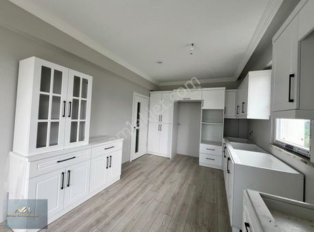 Er-ha Gayrimenkul Güzelyalı Mah Site İçi 3+1 Satılık Sıfır Daire