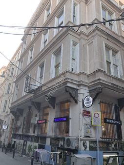 Taksim’in Kalbinde 2+1 Kiralık Daire Merkezi Konum