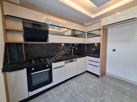 Kumsaldan Akçayda Asansörlü Ön Cephe Muhteşem_2+1_lüks Daire