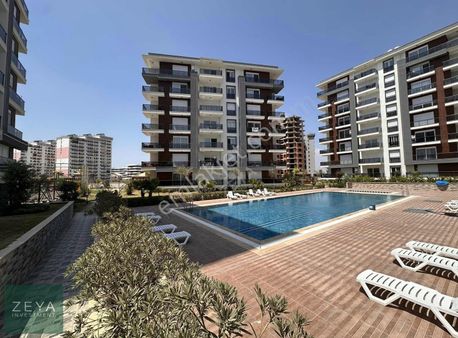 Altıntaş'ta Yükselen Residance 1'de Full Eşyalı Satılık 1+1