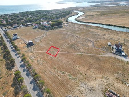 Turyap Tan Çandarlı Tatil Köyünde Satılık Arsa Hissesi