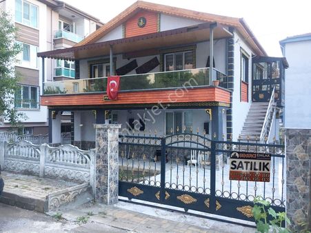 Şekerci Emlak'tan Fatih Mah. Satılık 2 Katlı Müstakil Bina