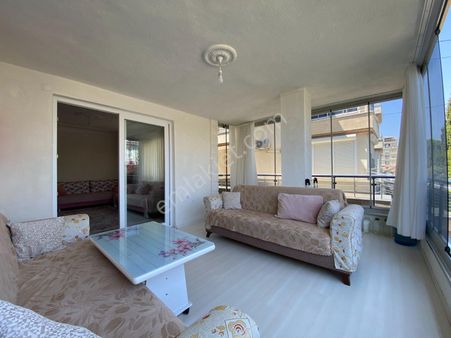 ⚡️merkezde Satılık 10 Yaşında Binada 2+1 Daire Ayrı Mutfak Ara Kat⚡️