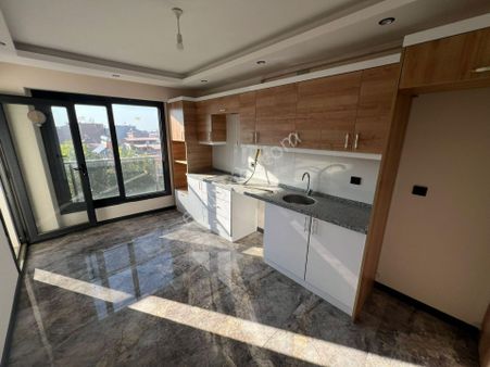 🏠rota Gayrimenkul' Den Hacıbey Mah. De 2+1 Kapalı Mutfak Satılık Daire🏠