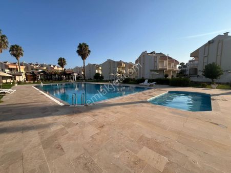 Bakanlıklar Satılık Tripleks