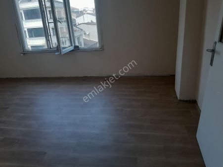 Kiralık Daire Sultangazi Cebeci Mah Kartal Emlaktan 3+1