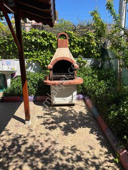 Urla Özbek Akkumda Tek Katlı Deniz Manzaralı Ev