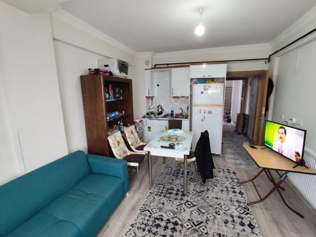 Emlak Center'dan Muradiye Mah Satılık 1+1 Daire