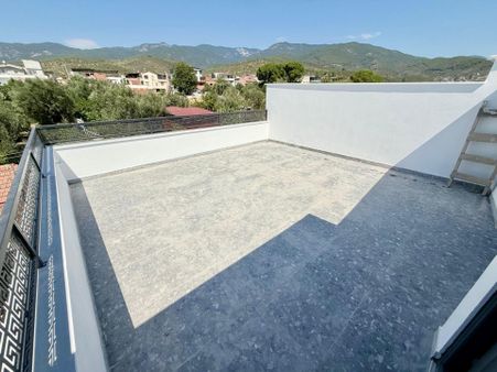 ▀körfez'den▄muhteşem Fiyata Kazdağları Manzaralı Sıfır 3+1 Dubleks