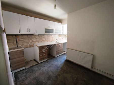 Baha'dan Işıklar Mh. Ara Kat Hesaplı Satılık 2+1 Daire