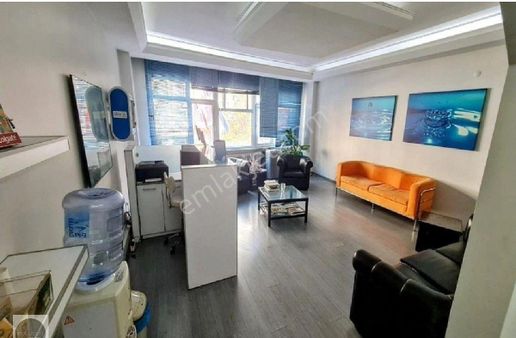 Erkutun'dan, Halaskargazi Cd. Üstü 1.kat, Muayenehaneye De Uygun Satılık Daire