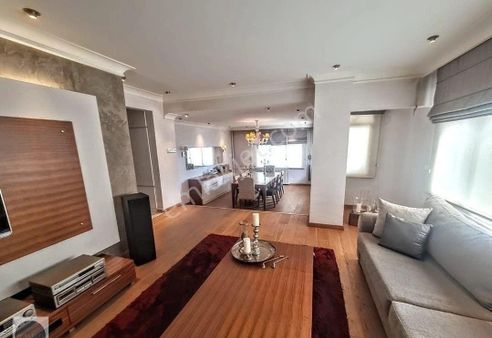 Erkutun'dan, Mecidiyeköy Ortaklar Cad. Devamında Fulya'ya Yakın 4+1 Kiralık Daire