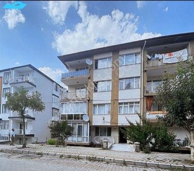 Tezcan Emlaktan Cumhuriyet Mah Geniş 3+1 Daire